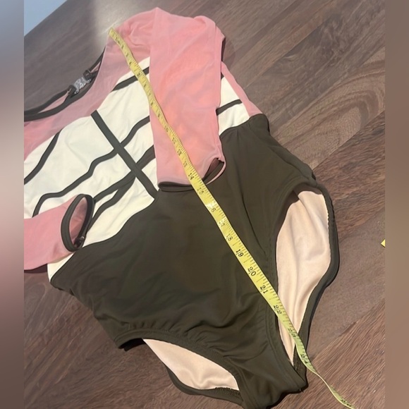 Tiger Friday Pink and Olive Colorblock leotard women’s Medium - Picture 8 of 10